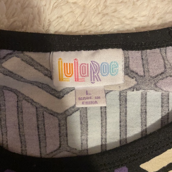 LulaRoe Baseball Tee Randy - Picture 2 of 3